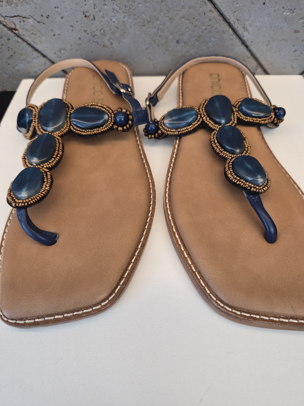 Chico's Blue Stone Bronze Beaded Lambskin T-Strap Sandals 7.5 Memory Foam Insole